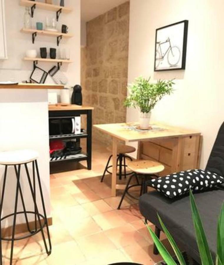 Superbe ! Appart T2 - Centre Historique&Tram - Situation idéale Apartamento Montpellier Exterior foto